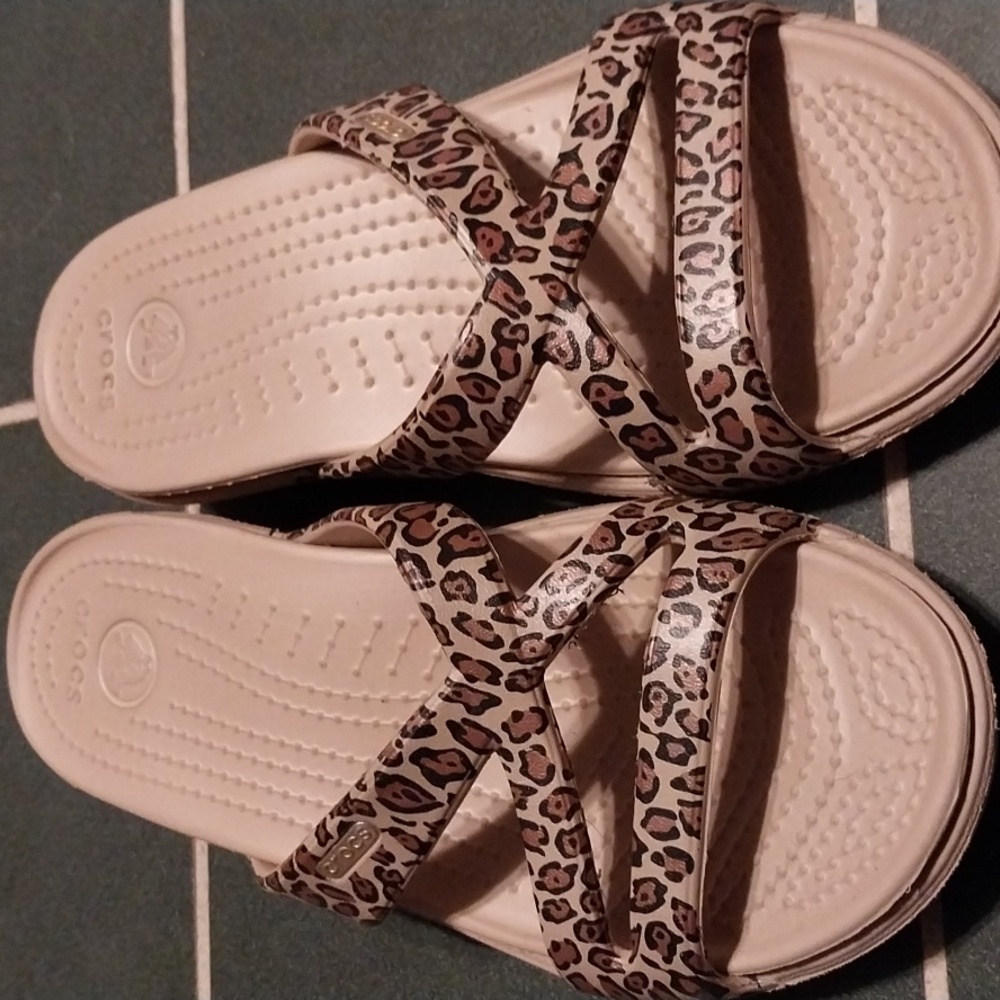 Leopard Crocs W7